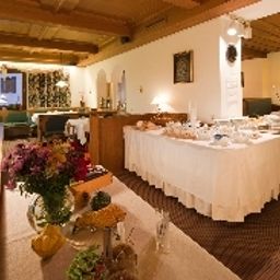 Salle du petit-déjeuner Post Gasthof Fotos