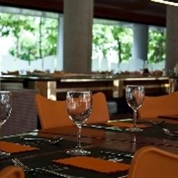 Sala śniadaniowa w restauracji Campus Fotos