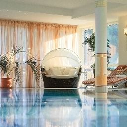 Бассейн Landromantik Oswald Fotos