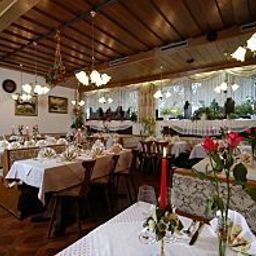 Sala śniadaniowa w restauracji Dreisonnenberg Fotos