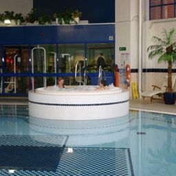 Pool Holiday Inn LONDON - SUTTON Fotos