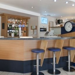 Бар Holiday Inn Express MANCHESTER - EAST Fotos