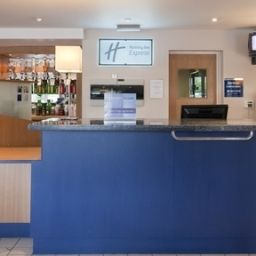 Холл Holiday Inn Express MANCHESTER - EAST Fotos