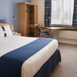 Номер Holiday Inn Express MANCHESTER - EAST Fotos