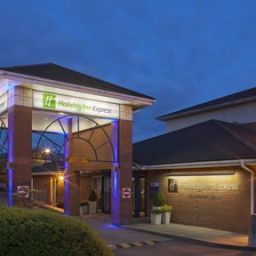 JCT.12 Holiday Inn Express GLOUCESTER - SOUTH M5 Gloucester