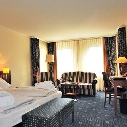  Ramada Plaza City Centre Hotel & Suites Fotos