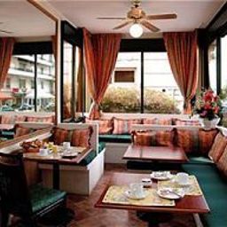 Breakfast room within restaurant Regina Fotos