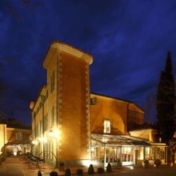 Exterior view Hostellerie de l Abbaye de la Celle Chateaux et Hotels Collection Fotos