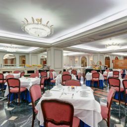 Restaurant TRYP Sevilla Macarena Hotel Fotos