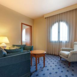 Suite TRYP Sevilla Macarena Hotel Fotos