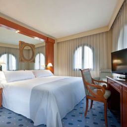 Suite TRYP Sevilla Macarena Hotel Fotos