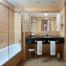 Badezimmer Hesperia Getafe Fotos