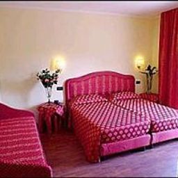 Zimmer Admiral Villa Erme Fotos
