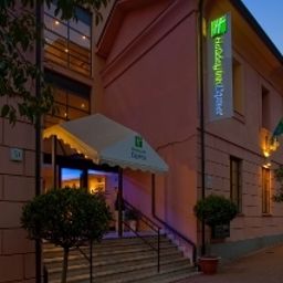 Außenansicht Holiday Inn Express ROME - SAN GIOVANNI Fotos
