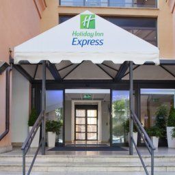 Außenansicht Holiday Inn Express ROME - SAN GIOVANNI Fotos