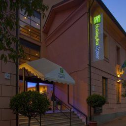 Außenansicht Holiday Inn Express ROME - SAN GIOVANNI Fotos