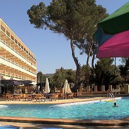 Pool Club Els Pins Fotos