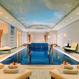 Pool Ritz-Carlton Berlin Fotos