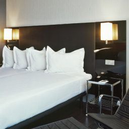Номер AC Hotel Som Fotos