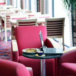 Hall Holiday Inn Express MUNICH - MESSE Fotos