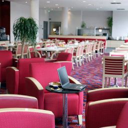 Hall Holiday Inn Express MUNICH - MESSE Fotos