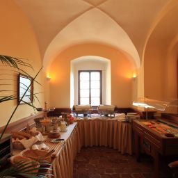 Buffet Questenberk Prague Castle Fotos