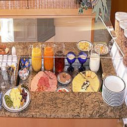 Buffet Kleindienst Garni Fotos