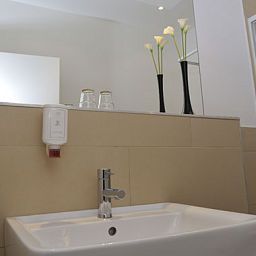 Badezimmer City B Novum Fotos