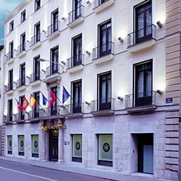 Widok zewnętrzny Catalonia Puerta del Sol Fotos
