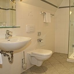 Salle de bains Zum Hessenpark Landhotel Fotos