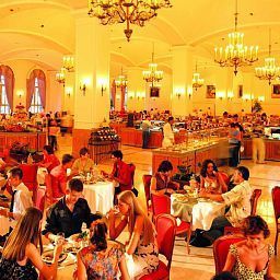 Breakfast room within restaurant WOW Kremlin Palace Fotos