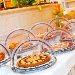 Buffet Four Points by Sheraton Milan Center Fotos