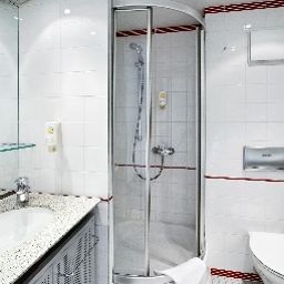 Camera da bagno Kongresshotel Potsdam am Templiner See Fotos