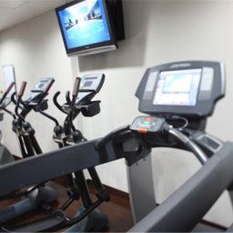 Тренажерный зал/Фитнес Crowne Plaza ANA OSAKA Fotos