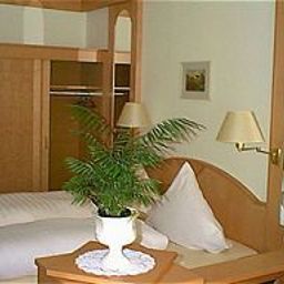 Room Zur Sonne Fotos