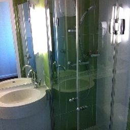 Camera da bagno IBIS STYLES PARIS SAINT DENIS LA PLAINE Fotos