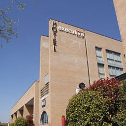 Exterior view Executive Forli Fotos