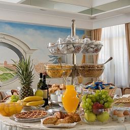 Buffet Bolivar Fotos