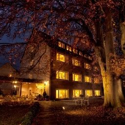 Exterior view Parkhotel Laufamholz Fotos
