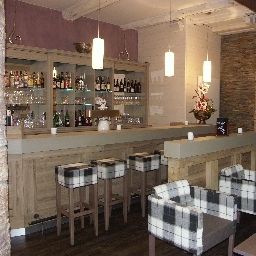 Bar Brunnenhof Fotos