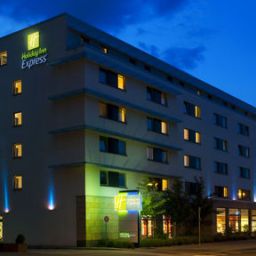 Exterior view Holiday Inn Express FRANKFURT - MESSE Fotos