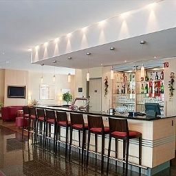 Bar Holiday Inn Express FRANKFURT - MESSE Fotos
