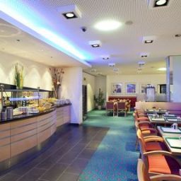 Restaurante Holiday Inn Express GENEVA AIRPORT Fotos