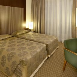 Номер Grand Hotel de la Ville Fotos
