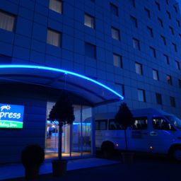 Vista exterior Holiday Inn Express GENEVA AIRPORT Fotos