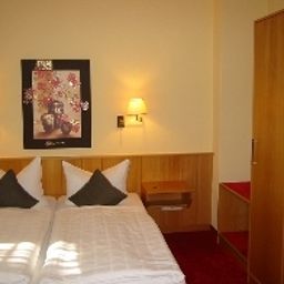 Junior suite Zwergschlösschen Nichtraucherhotel Fotos