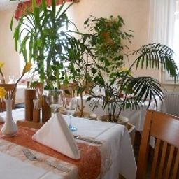 Restaurant Zwergschlösschen Nichtraucherhotel Fotos