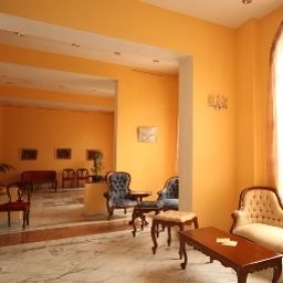 Hall Oksana Fotos
