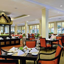 Breakfast room within restaurant Sofitel Angkor Phokeethra Golf and Spa Resort Fotos