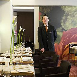 Breakfast room within restaurant Novotel Muenchen City Fotos